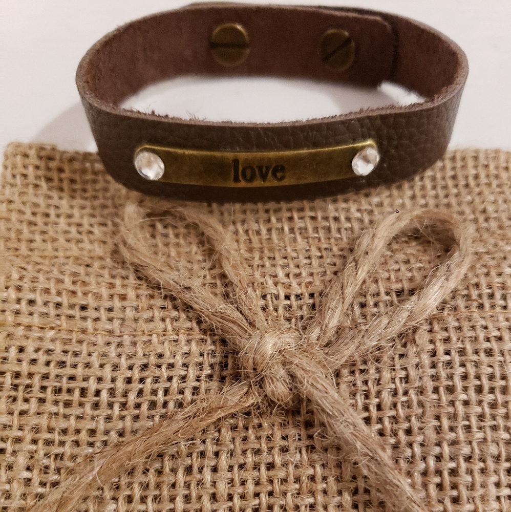 Leather "love" Cuff Bracelet